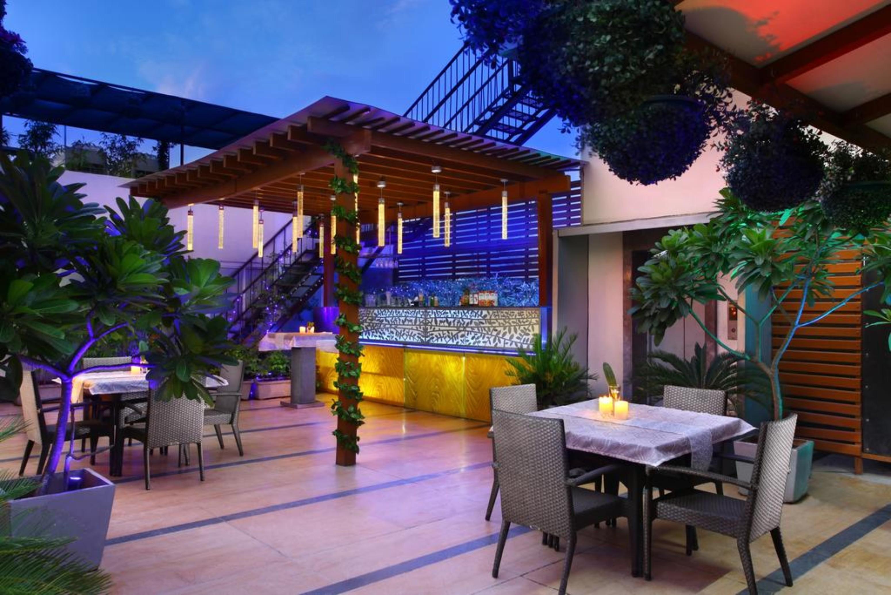 The Ashtan Sarovar Portico Nuova Delhi Esterno foto